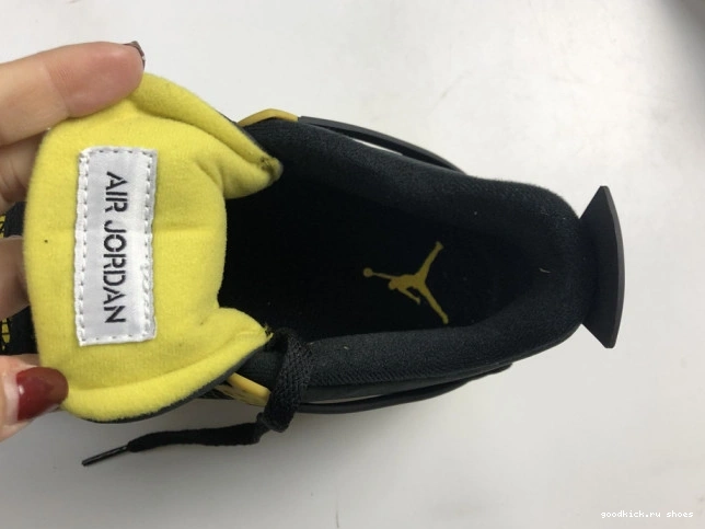 Thunder Jordan Retro Air 4 308497-008 0813